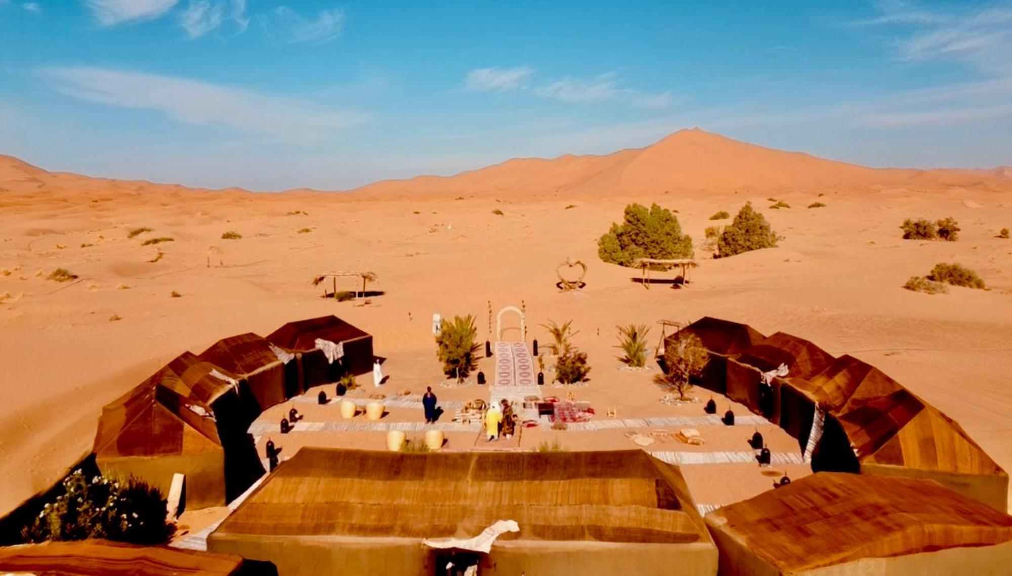Merzouga Nomadic Luxury Camp Exterior foto